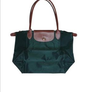 Small longchamp le pliage tote in forest green